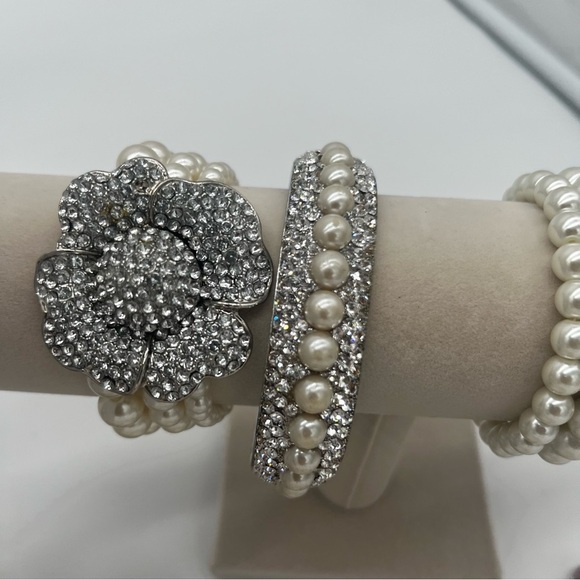 Large Vintage Pearl Jewelry Lot 60 Pieces Rings Necklaces Bracelets Earrings 4Ib - Picture 5 of 16